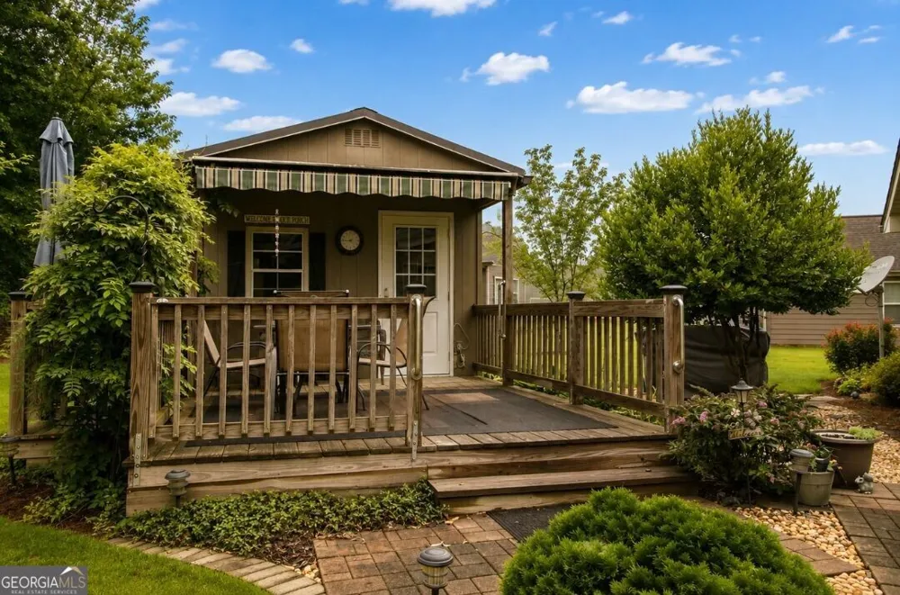 107 Cooper CT Statham, GA 30666