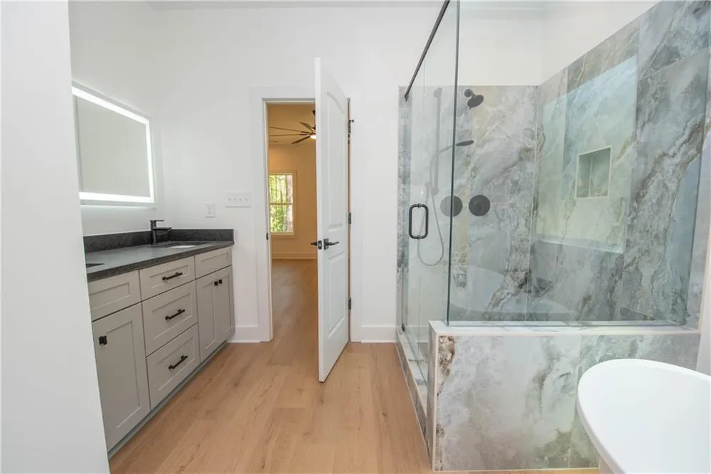 680 Ponderosa Fayetteville, GA 30214