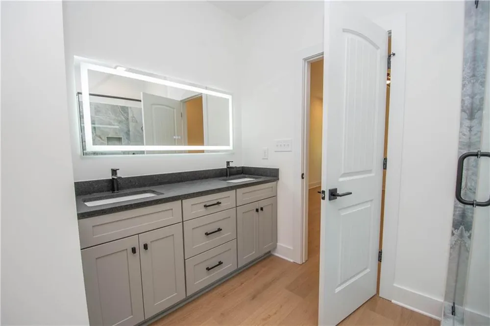 680 Ponderosa Fayetteville, GA 30214