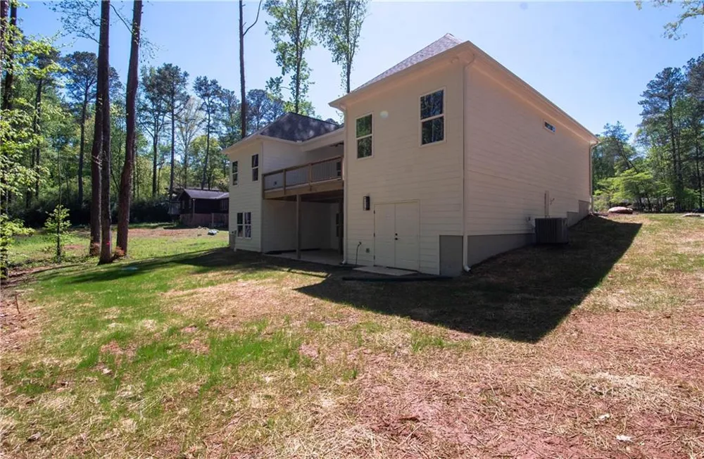 680 Ponderosa Fayetteville, GA 30214
