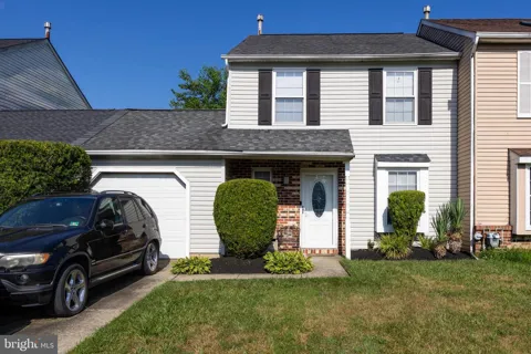 13 HOPEWELL LANE