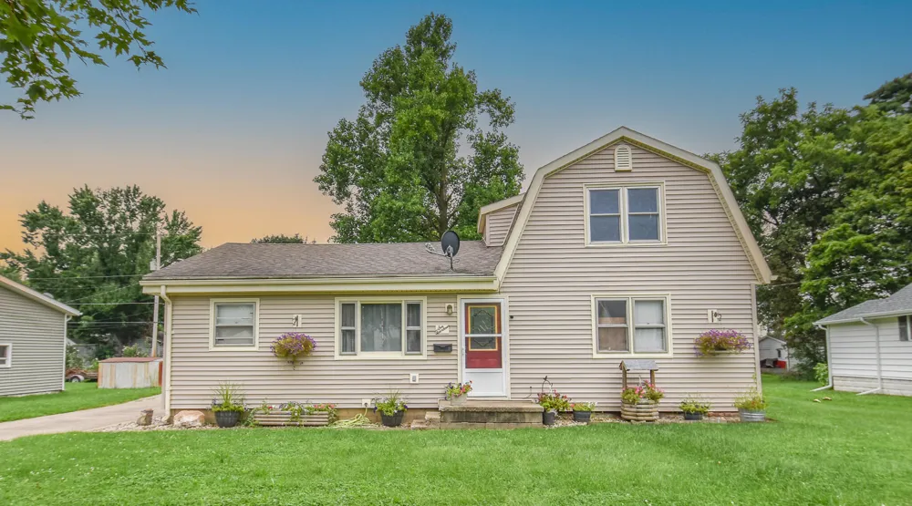614 Jean Street Sturgis, MI 49091