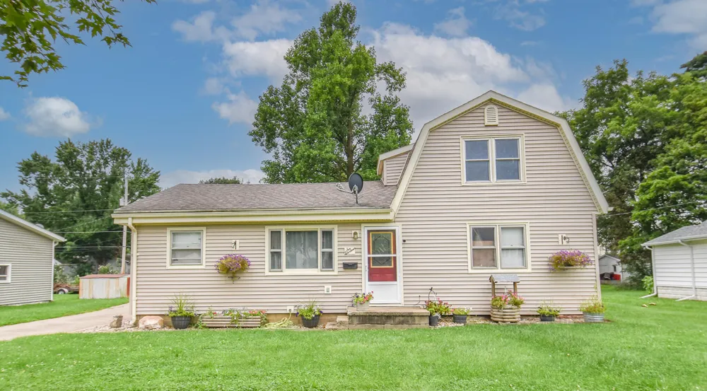 614 Jean Street Sturgis, MI 49091