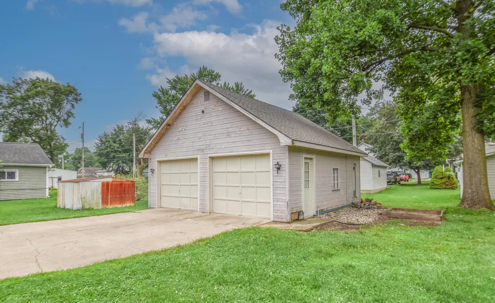 614 Jean Street Sturgis, MI 49091