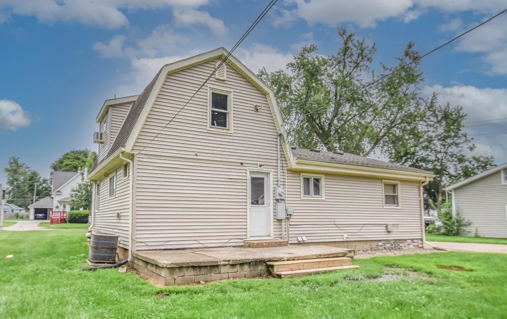 614 Jean Street Sturgis, MI 49091