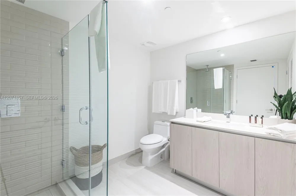 4010 S Ocean Dr #R2007 Hollywood, FL 33019