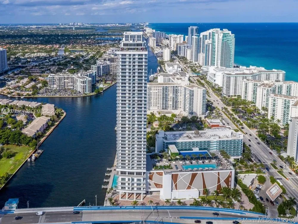 4010 S Ocean Dr #R2007 Hollywood, FL 33019