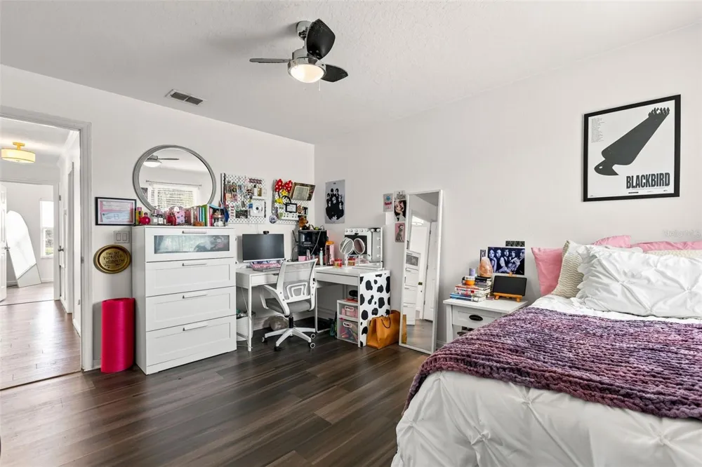 16424 CEDAR CREST DRIVE Orlando, FL 32828