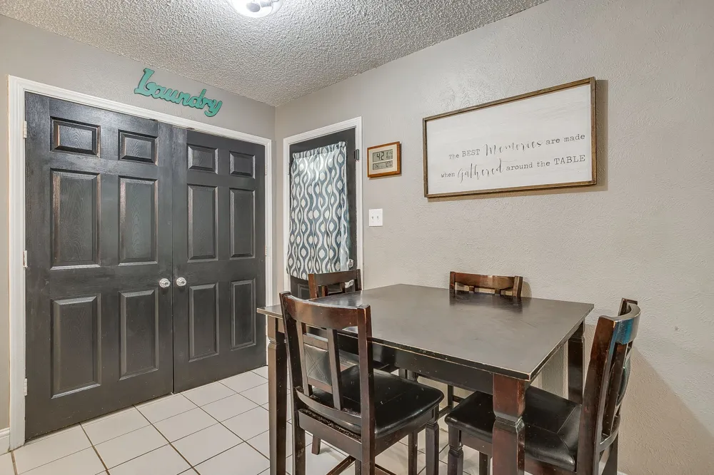 1105 Patrick Street Crowley, TX 76036