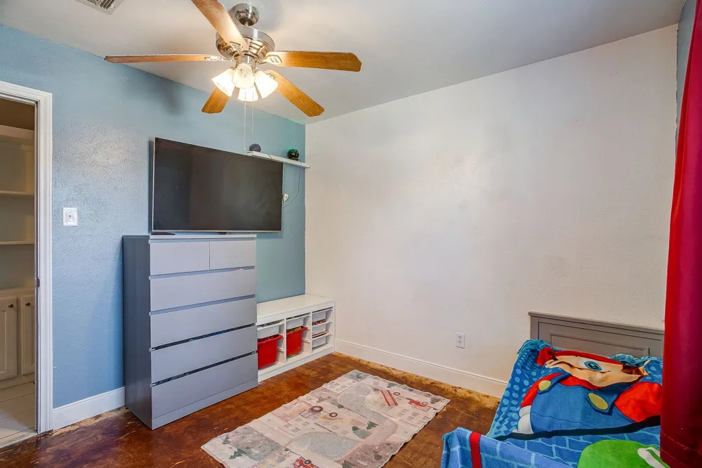 1105 Patrick Street Crowley, TX 76036