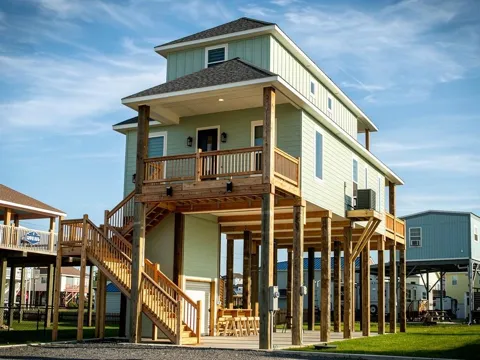 1998 Royalville Court