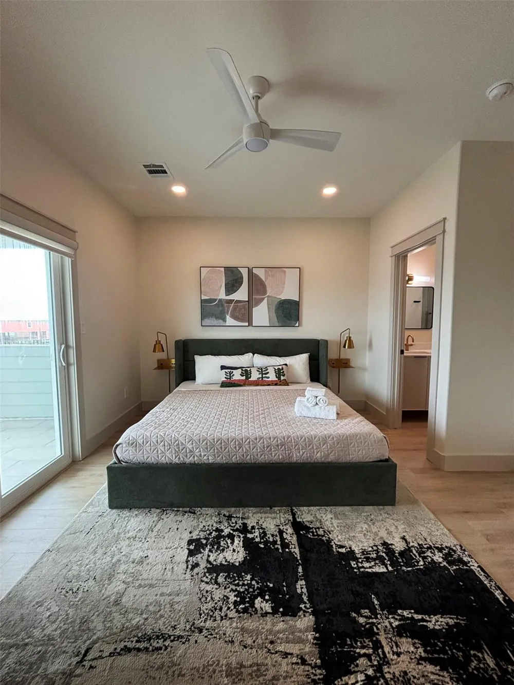 1998 Royalville Court Crystal Beach, TX 77650