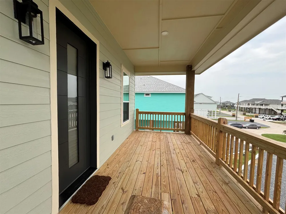 1998 Royalville Court Crystal Beach, TX 77650