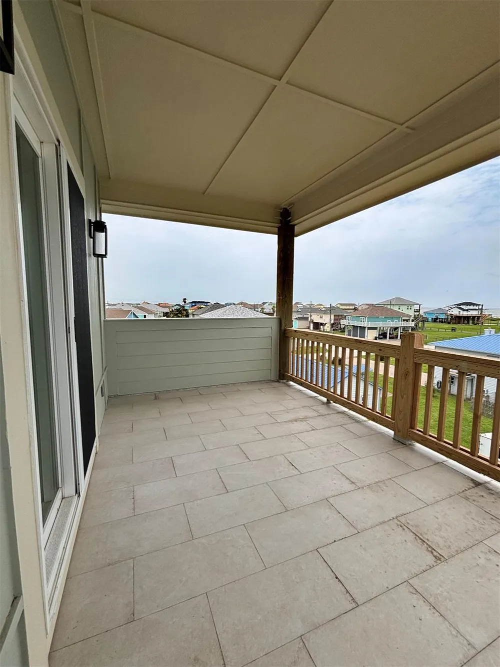 1998 Royalville Court Crystal Beach, TX 77650