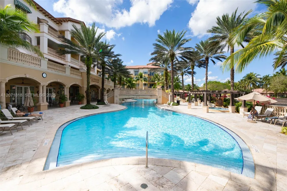 16135 Emerald Estates Dr #165 Weston, FL 33331