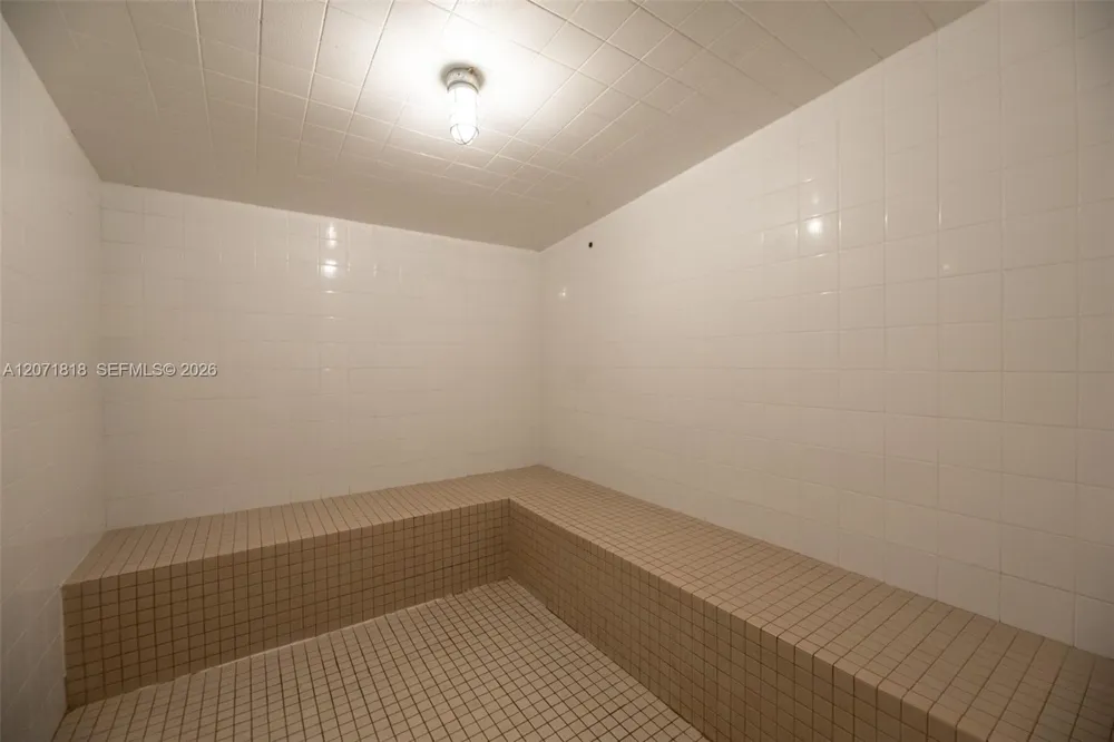 16135 Emerald Estates Dr #165 Weston, FL 33331
