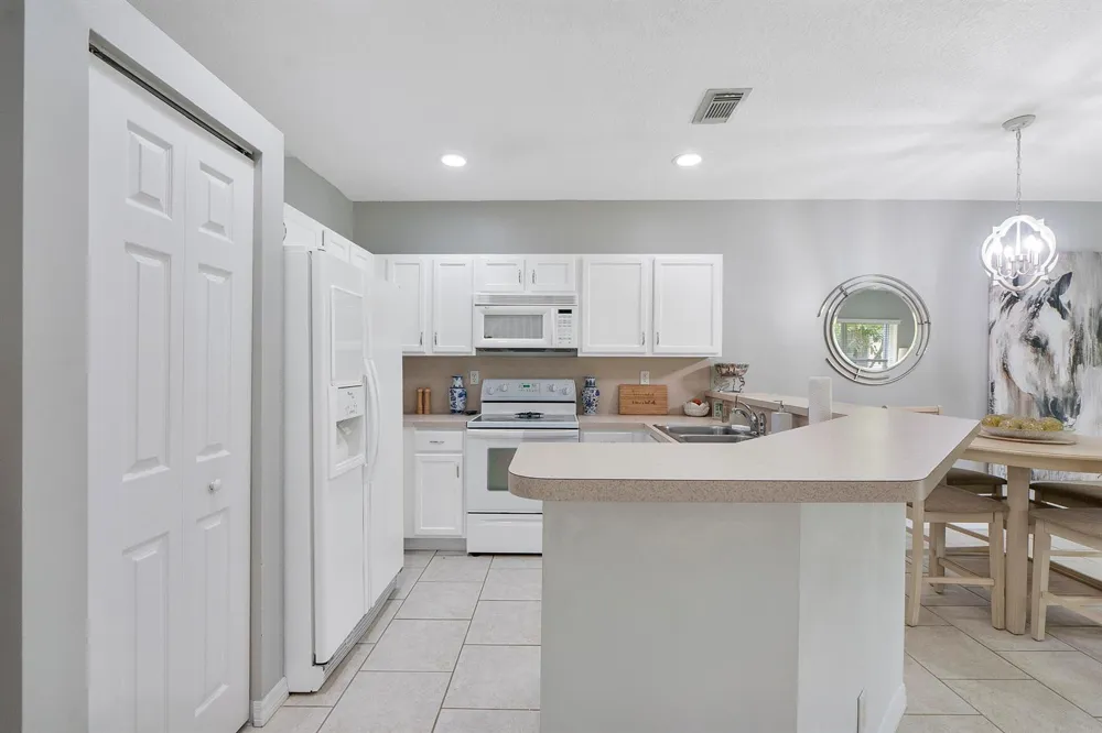 13804 Creston Place Wellington, FL 33414