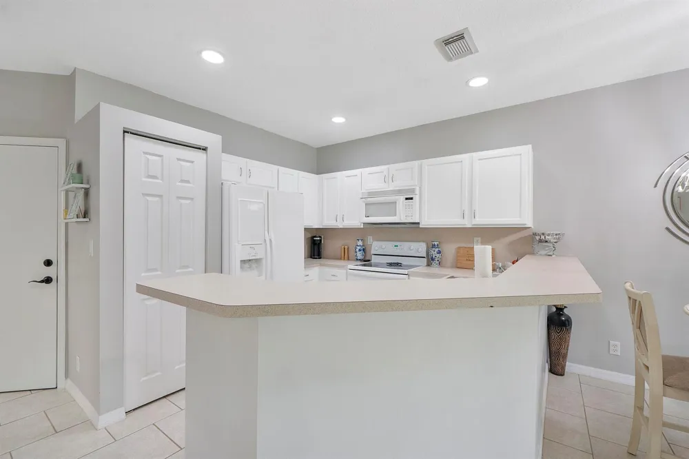 13804 Creston Place Wellington, FL 33414