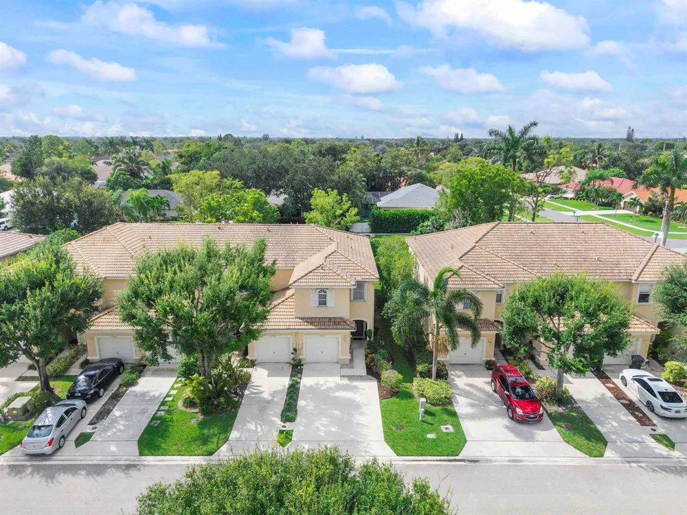 13804 Creston Place Wellington, FL 33414