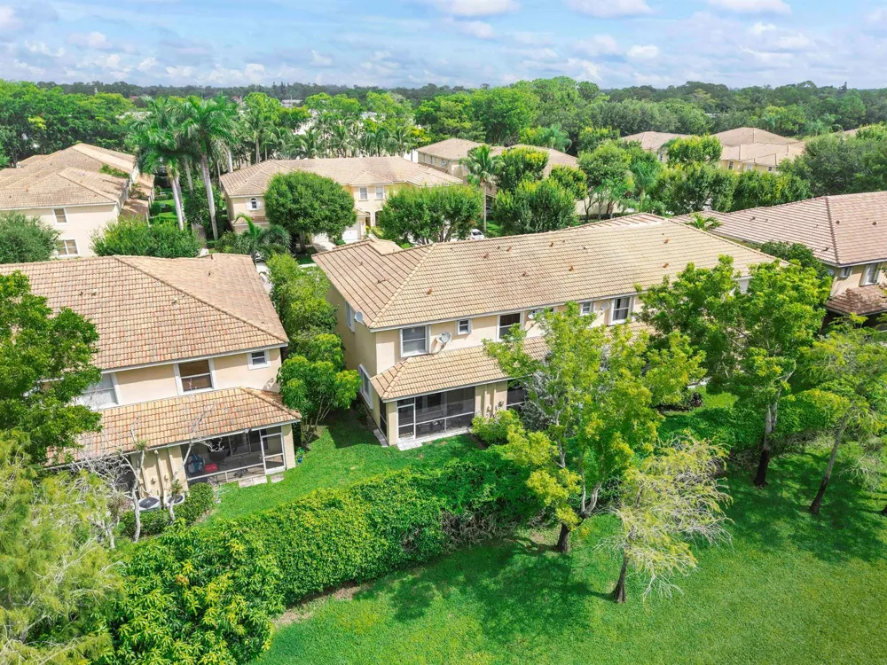 13804 Creston Place Wellington, FL 33414