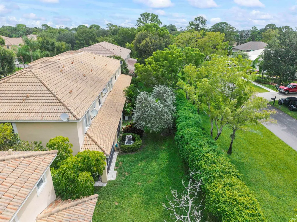 13804 Creston Place Wellington, FL 33414