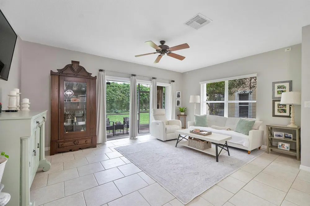 13804 Creston Place Wellington, FL 33414