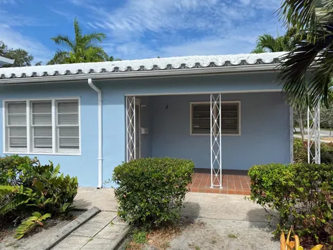 1020 NE 3rd Street #1020