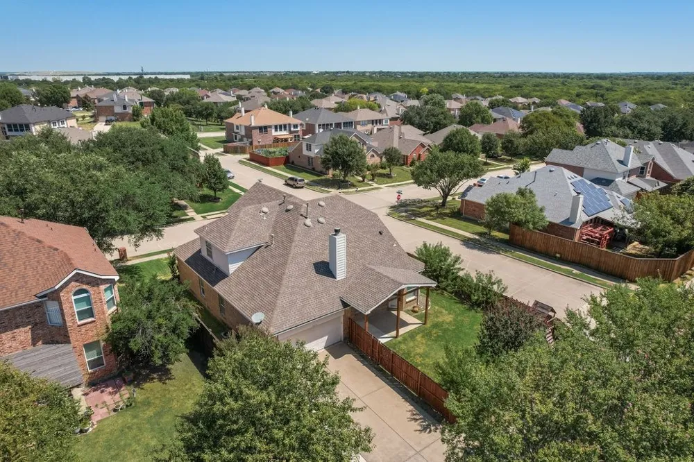 5214 Alazan Bay Drive Rowlett, TX 75089