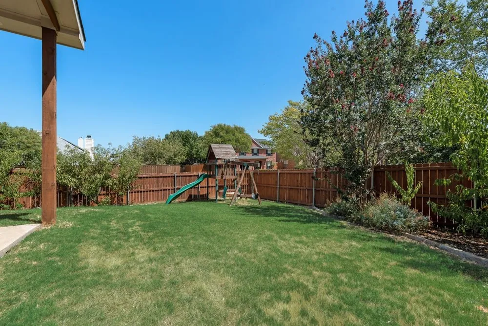 5214 Alazan Bay Drive Rowlett, TX 75089