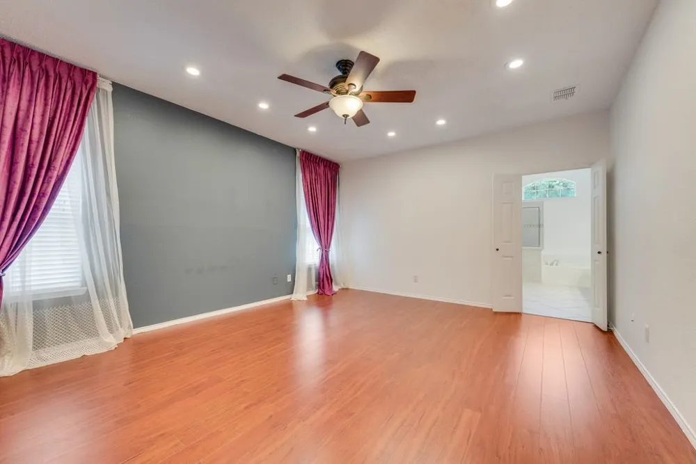 5214 Alazan Bay Drive Rowlett, TX 75089
