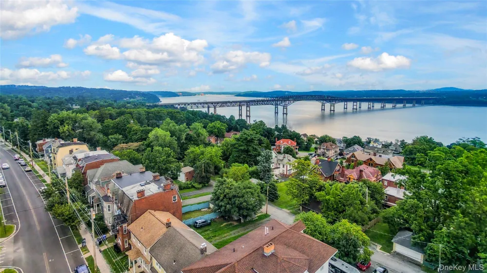 492 Liberty Street Newburgh, NY 12550