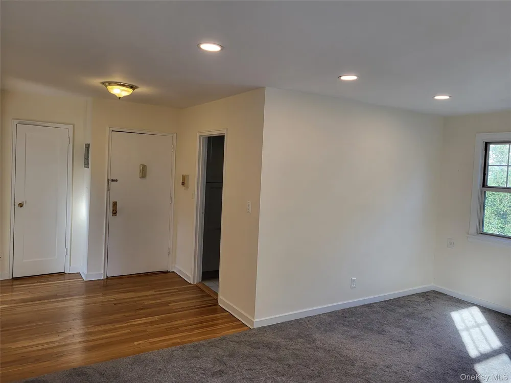 103 Columbus #2B Harrison, NY 10604