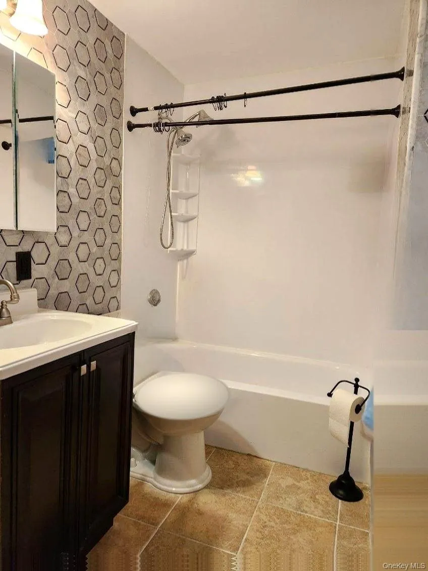 9711 Conduit Avenue #2C Ozone Park, NY 11417