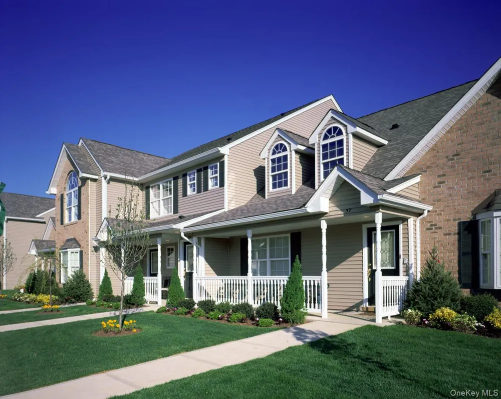 143 Village Green Drive #143 Port Jefferson Station, NY 11776