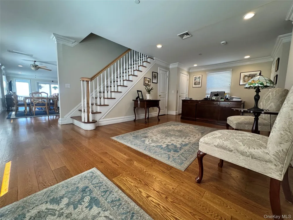 839 W Park Avenue Long Beach, NY 11561