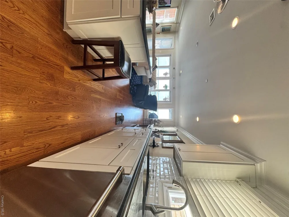 839 W Park Avenue Long Beach, NY 11561