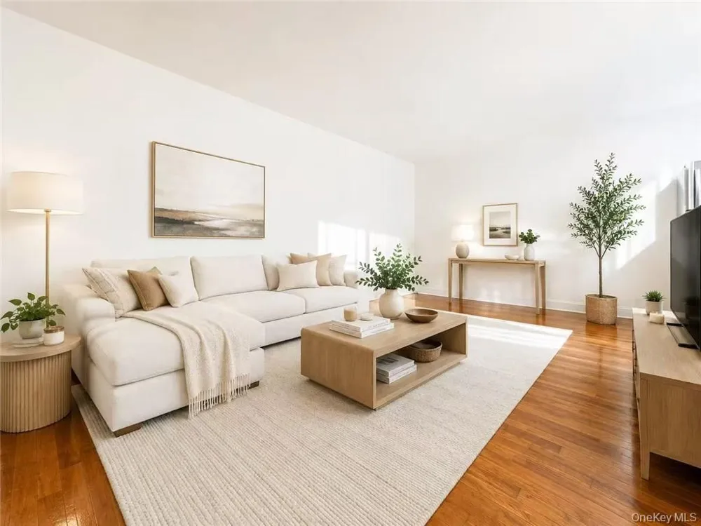 8511 34th Avenue #3H Jackson Heights, NY 11372