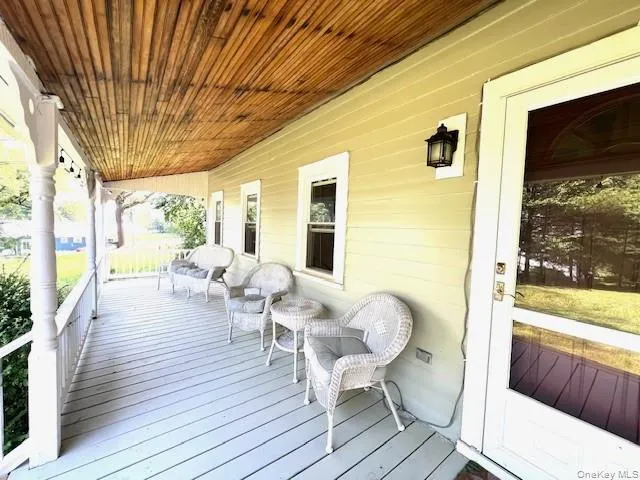 3 Rennenberg Road Highland Lake, NY 12743