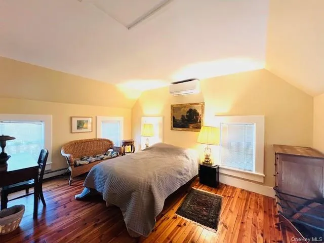 3 Rennenberg Road Highland Lake, NY 12743