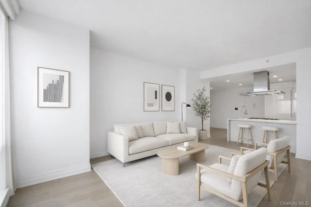460 W 42nd Street #57G New York (Manhattan), NY 10036