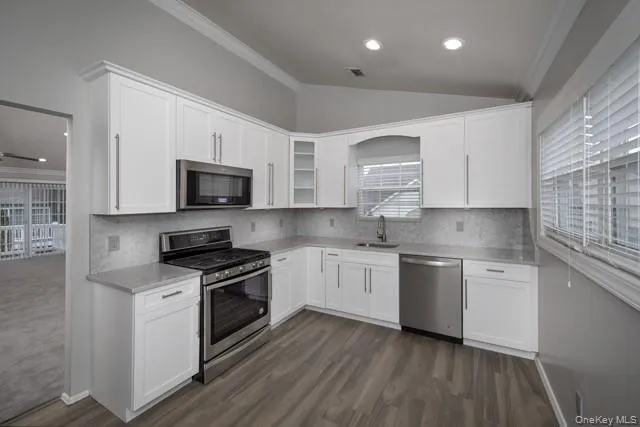272 Village Green Drive #272 Port Jefferson Station, NY 11776