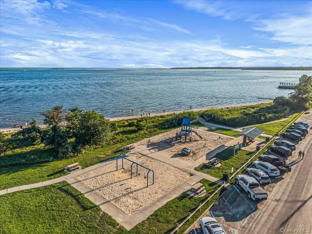 189 Belleview Avenue Center Moriches, NY 11934