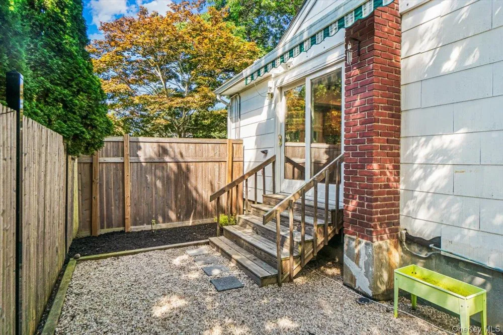 189 Belleview Avenue Center Moriches, NY 11934