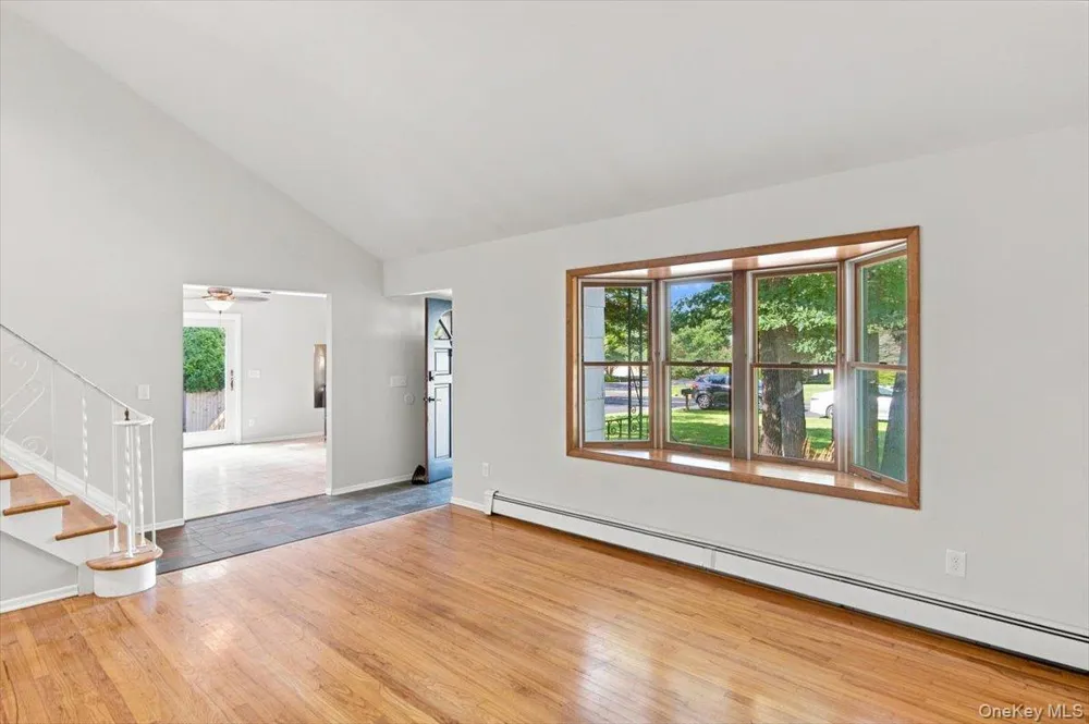 189 Belleview Avenue Center Moriches, NY 11934