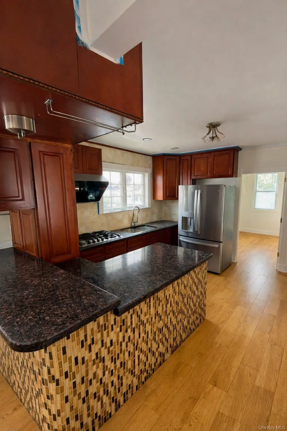 11120 14th Road College Point, NY 11356