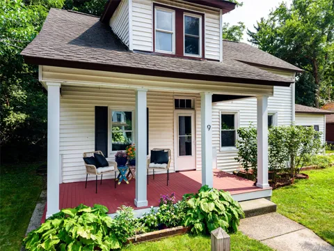 9 Washington Avenue