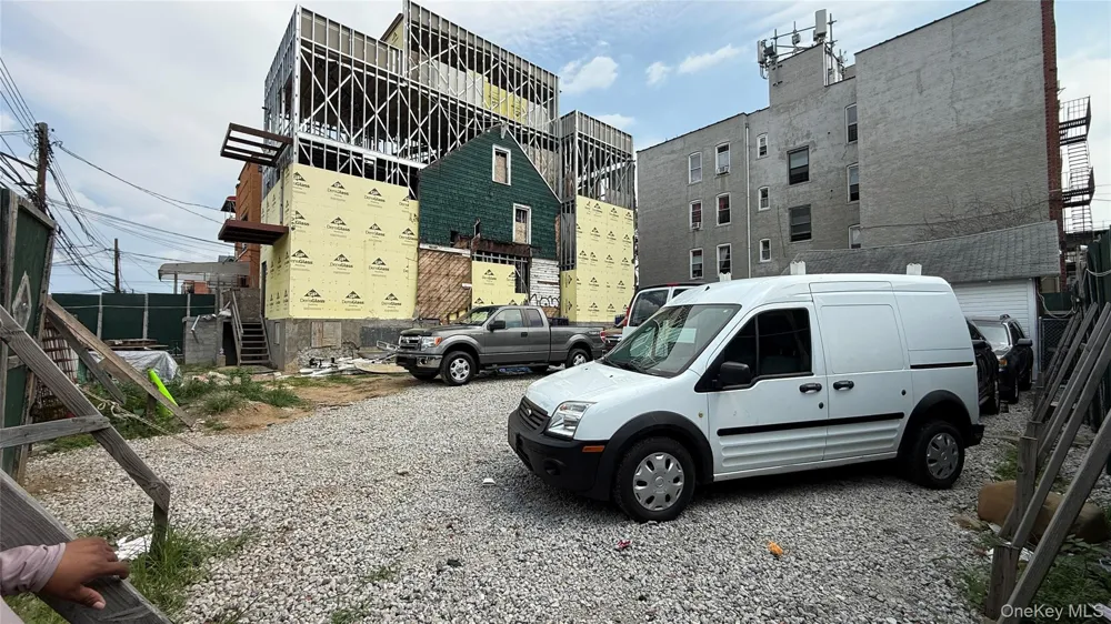 112-08 39th Avenue Corona, NY 11368