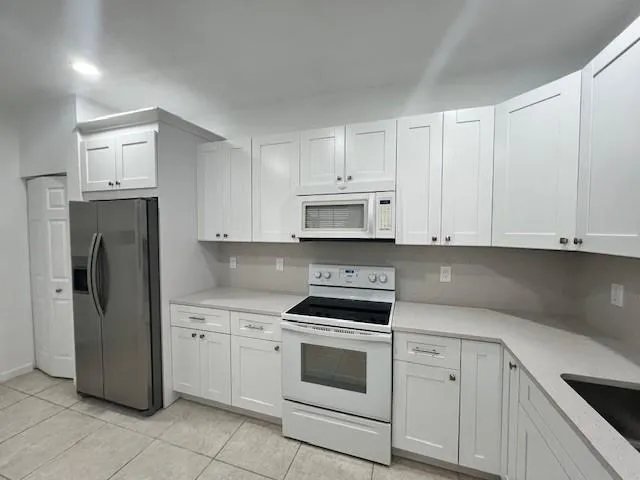 4150 FOREST DRIVE Weston, FL 33332