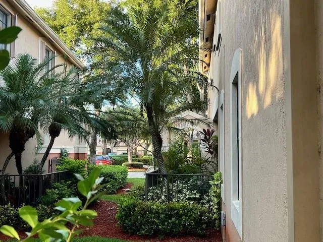 4150 FOREST DRIVE Weston, FL 33332