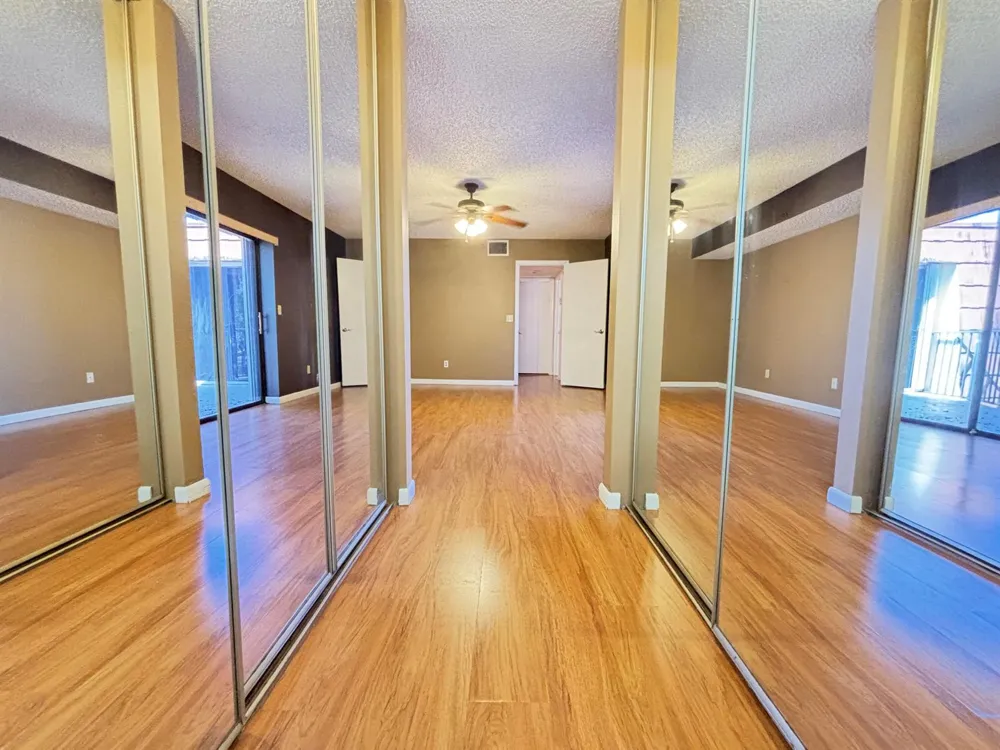 1701 S CORAL TERRACE #1701 North Lauderdale, FL 33068